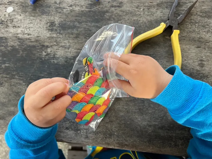 孩子迫不及待的開始