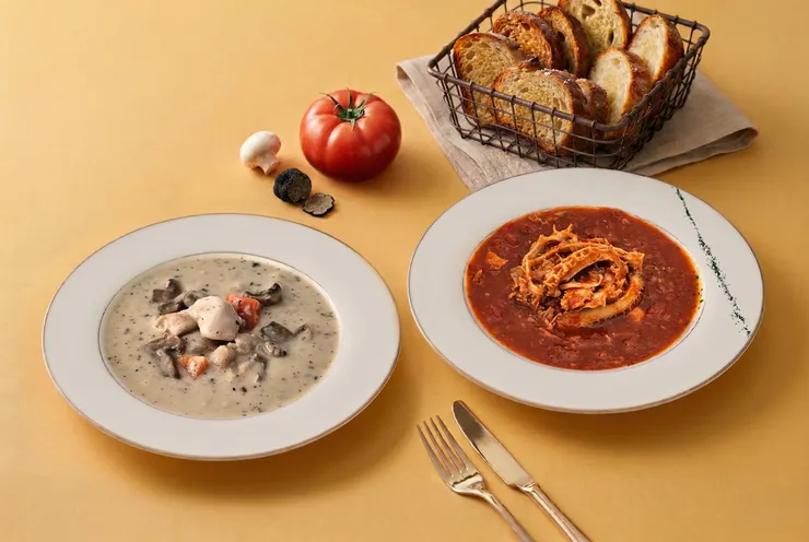 【新聞圖說二】「義式香料燉牛肚」風味濃厚，「法式松露奶油」燉雞細緻滑順，輕鬆打造高質感異國菜單