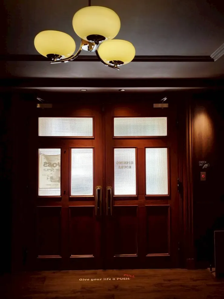 結束探索之旅大門