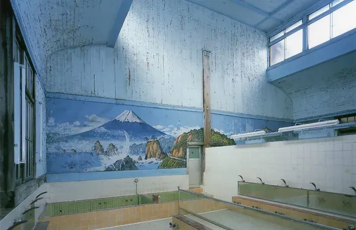 錢湯原有的樣貌(取自官網)