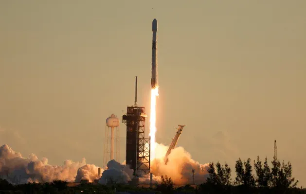 SpaceX售股估值8千億,超OpenAI成最有價值私企。