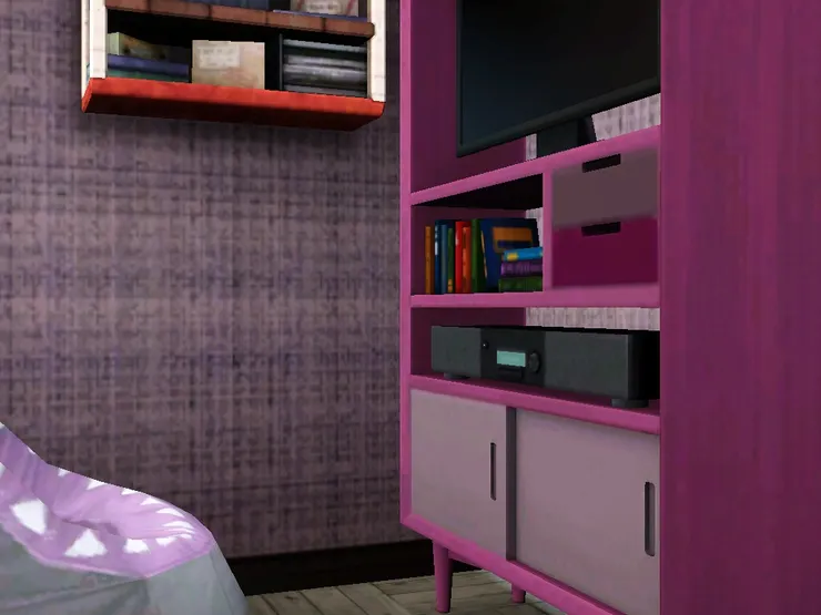 沙發跟電視櫃似乎有點近，看起來會挺辛苦...但因為要放公子睡的浮床而空間不夠啦。