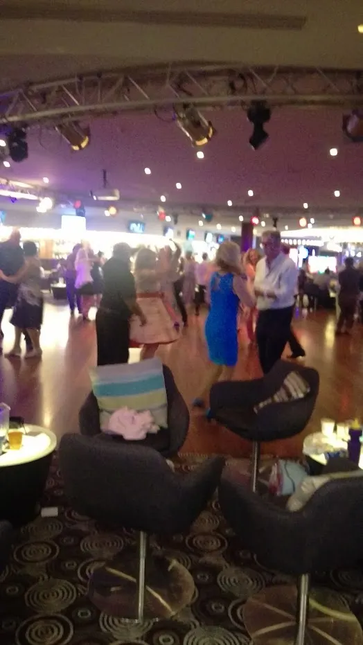 跟大老闆去老人的party