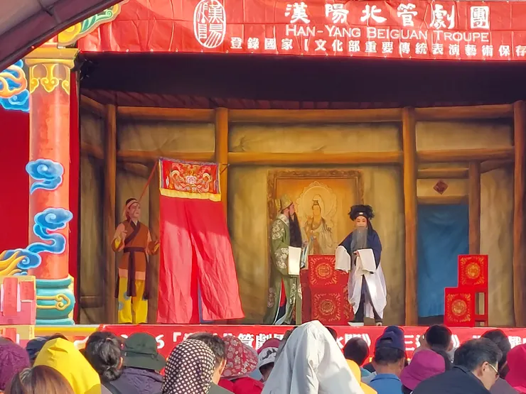 娶媳一幕,左邊是花轎 / 資料來源:我自己