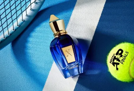 Xerjoff  TORINO 21，以網球運動場展示它滿滿的活力氛圍 (圖片 : 網路)