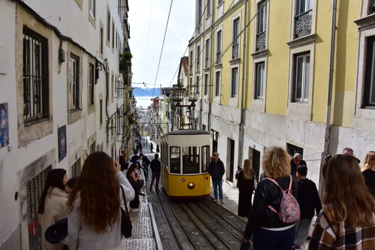 這時候遊客有點多，也是意料之中啦。