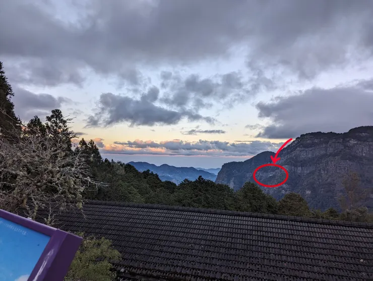 沒有特別拍到大崩壁，大概是這個位置