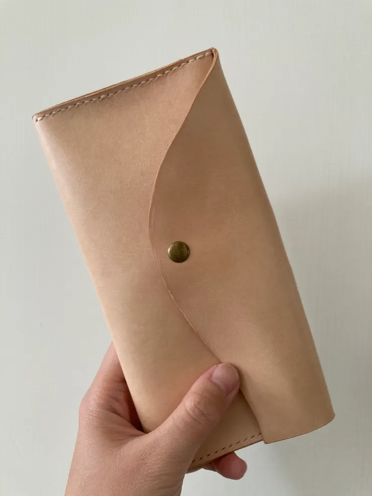 完成!手縫簡約皮革手機腰包!