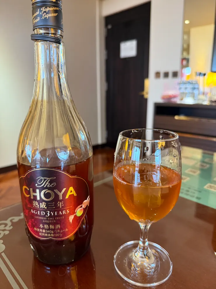 梅酒是自己帶的，沒有送喔！