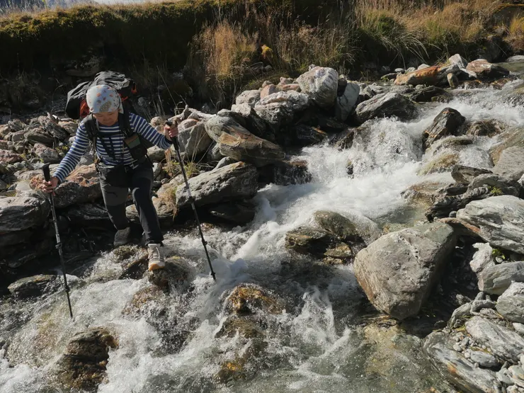 是這條嗎?還是這條?遇到Matthew後，我在每次涉溪時總忍不住猜想是哪一條路線會水深淹及大腿。