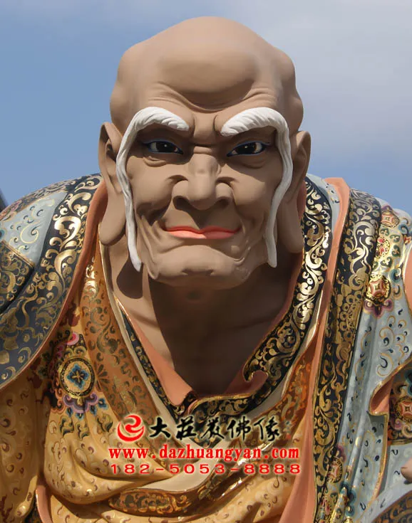 阿氏多尊者彩繪塑像局部特寫