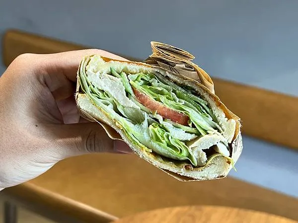 (南機場美食)小星星早午餐&輕食~豐盛早午餐、清爽沙拉、特製