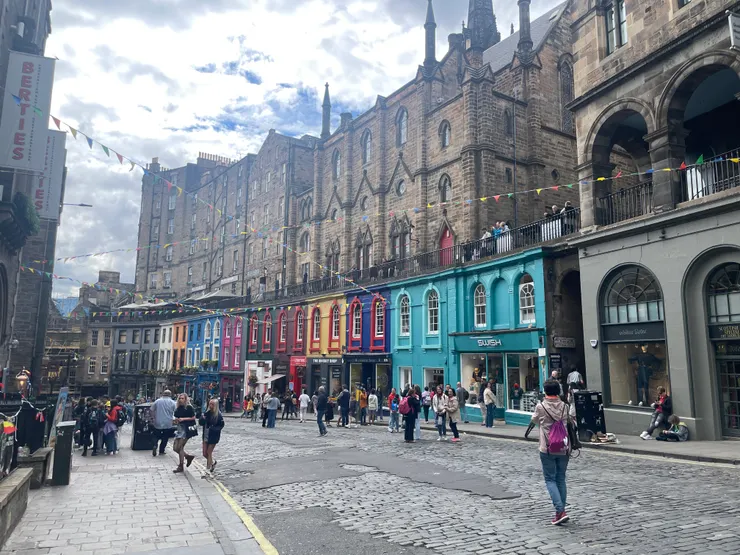 Victoria Street