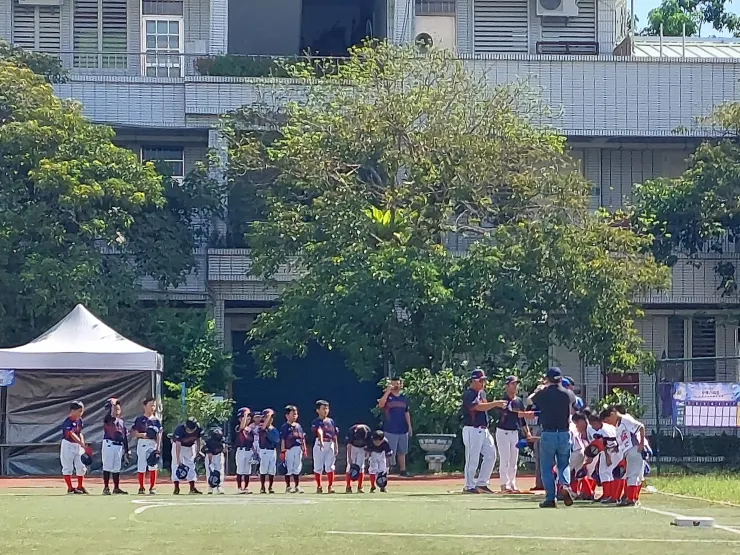 先禮後兵 / 資料來源：我自己