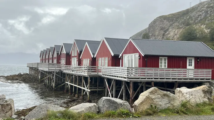 重建的漁屋民宿