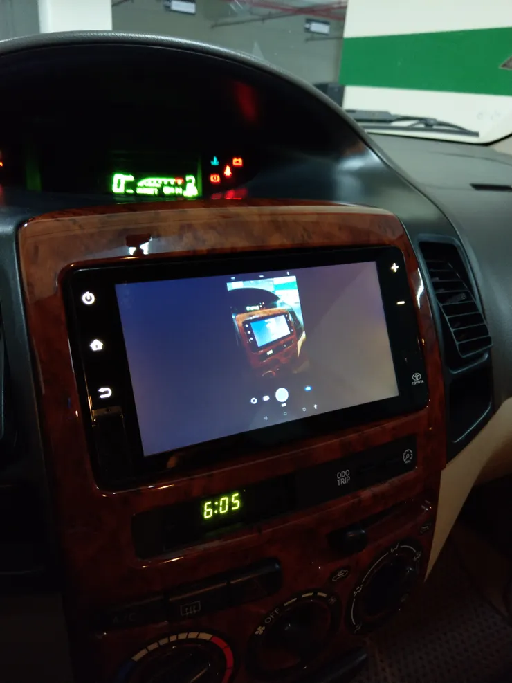 只有一支手機，沒辦法拍導航或撥放YouTube的畫面了