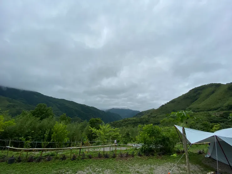 天氣陰陰der☁️