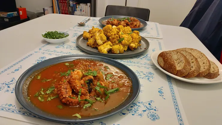 Polpi in Umido & Roasted cauliflower