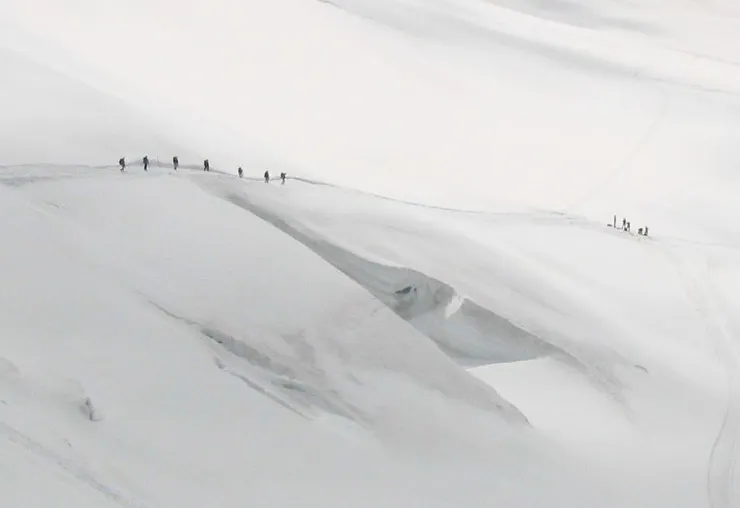 冰原上有健行隊