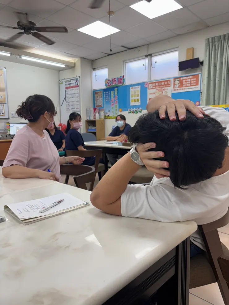 當我們聽到要被學姊練習打空針（最後根本沒有）