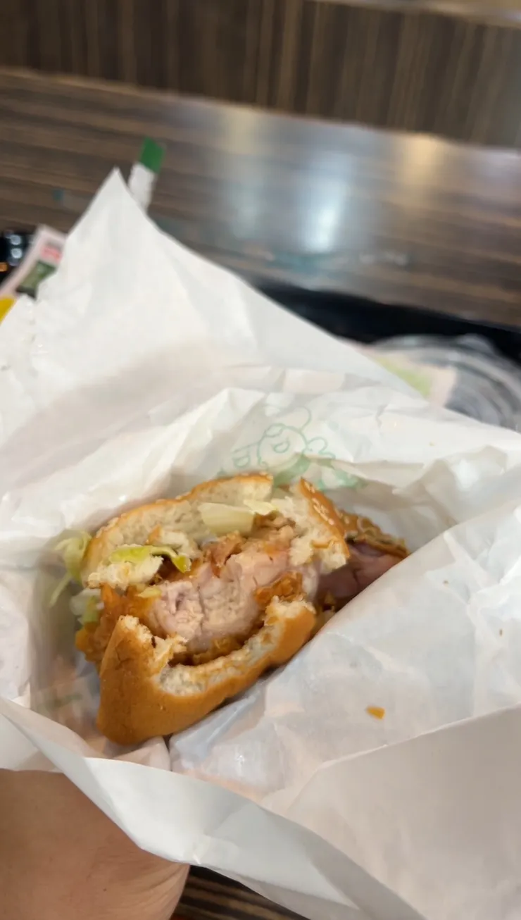 圖1 鮮嫩雞腿堡