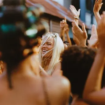 Si Antes Te Hubiera Conocido by Karol G