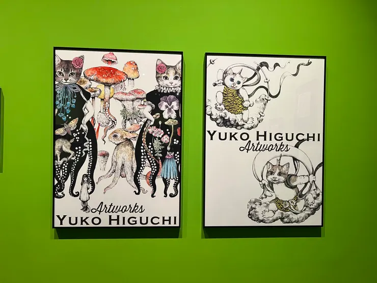 樋口裕子的招牌畫風（左圖）（翻攝自〈奇幻動物森林　樋口裕子展〉）