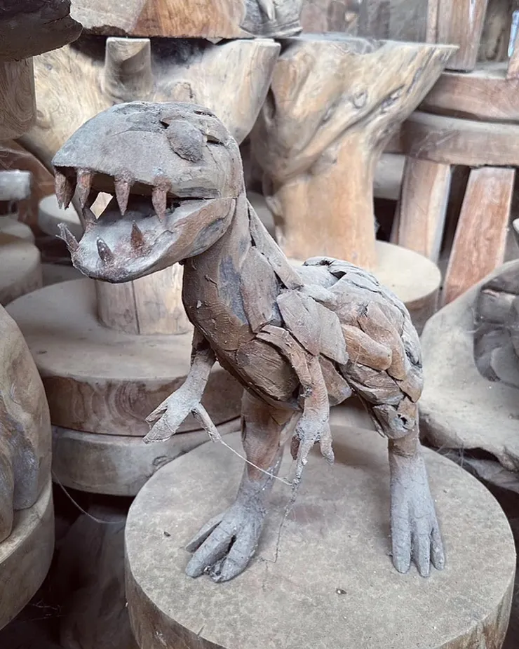 很多工廠的藝品在售出前不會特別整理，不過當你結帳時他會在售出前好好整理過再交到你手上（圖為整理前）