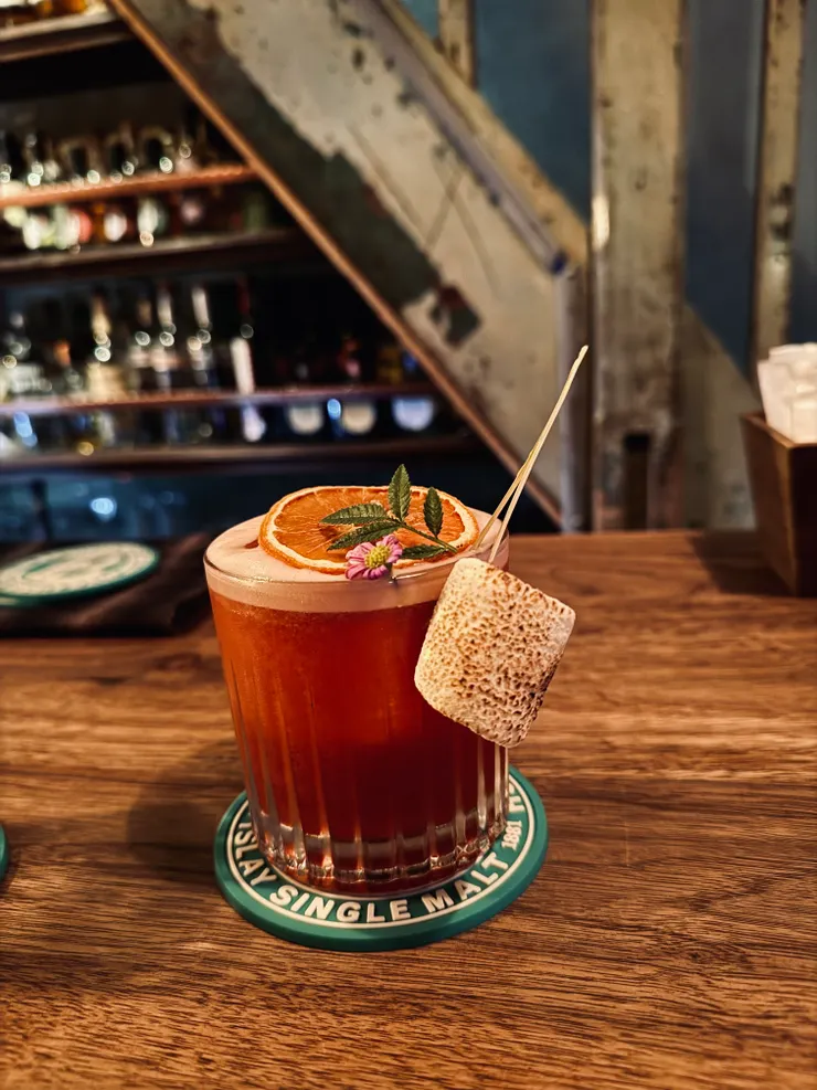 TCRC據說是台南首家改造老宅的酒吧