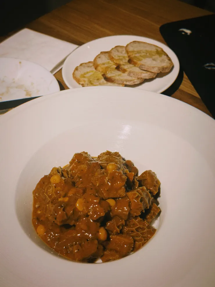 馬德里燉牛肚，580元