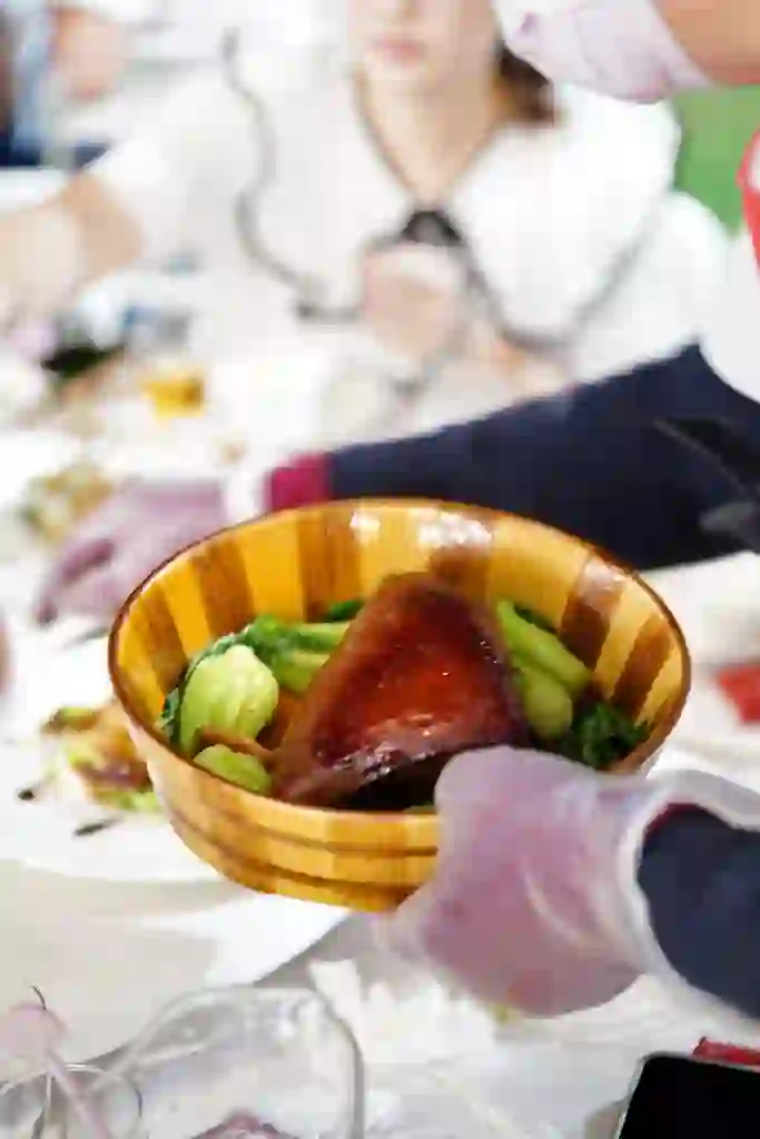 洪廚囍宴碧綠東坡肉