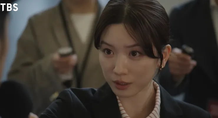 崎久保華在現實裡保持信念