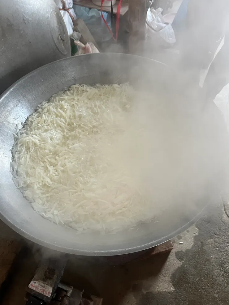 將蘿蔔絲煮熟、煮軟