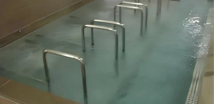 我在這裡躺很久。