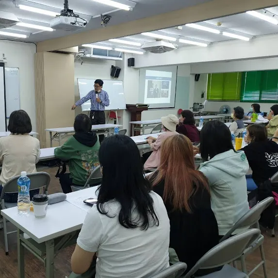 台北100-150人場地推薦一|台北忠孝復興微風503教室 活動花絮1