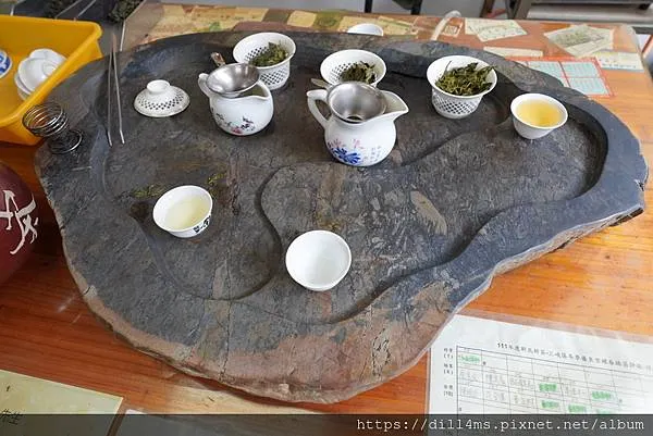 查過三巡,似乎醉了