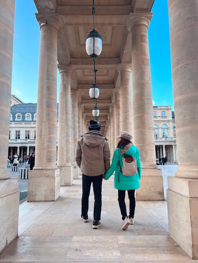 在懷孕七個月時和先生到法國度蜜月+babymoon，是難忘的一家三口時光