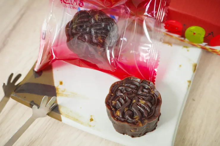 桃園名產-龍情花生糖，核桃紅豆糕