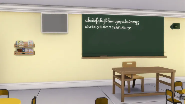 這麼小就要唸翻譯了...