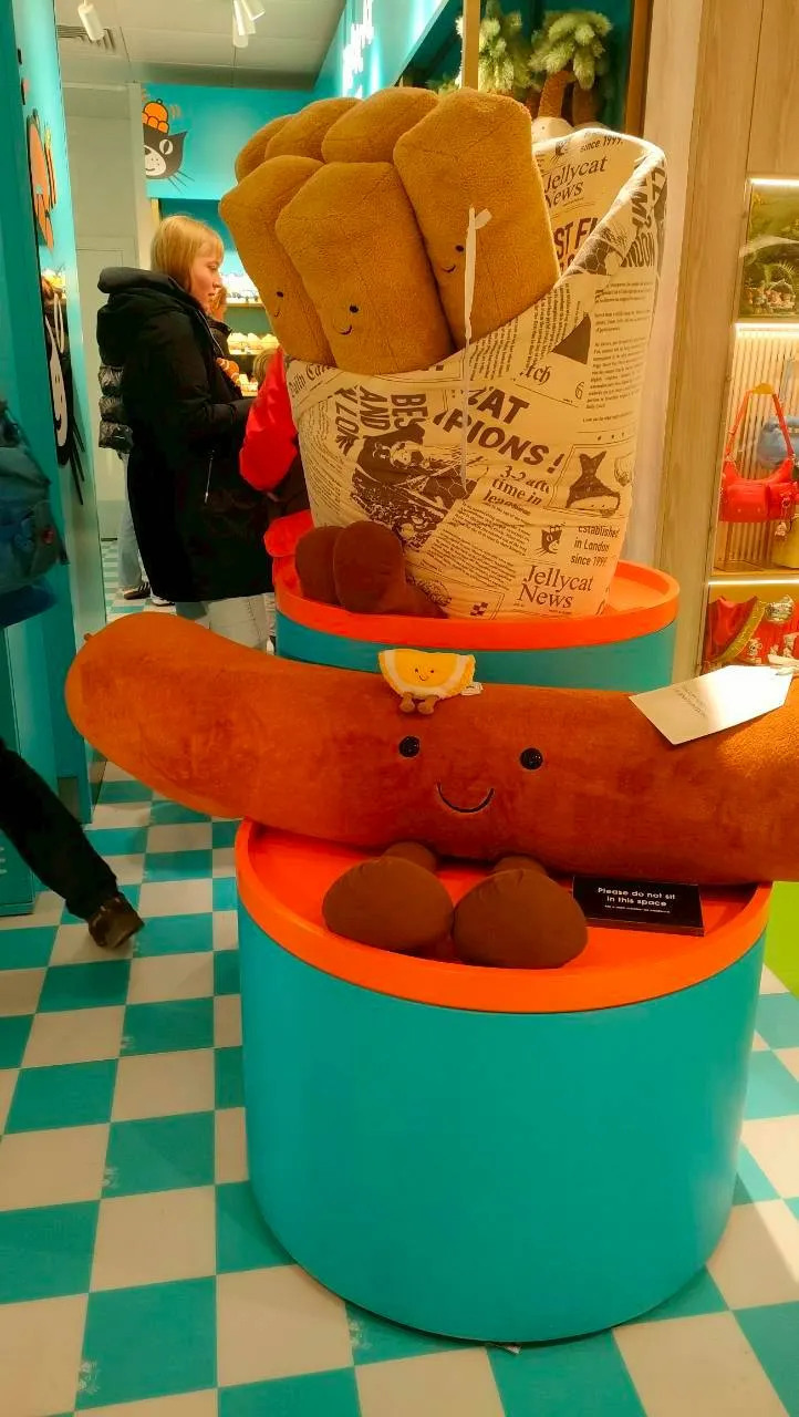 超大熱狗和薯條