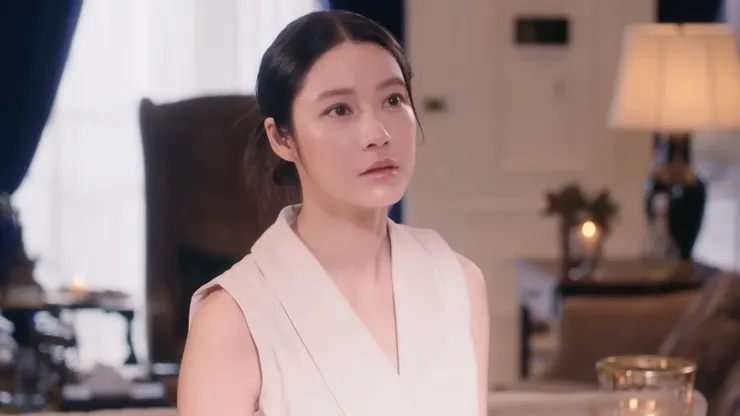 蛤？女生？她的另外一個情人是女生？(震驚)