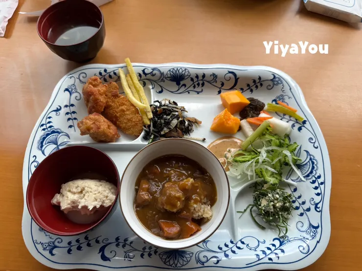 樸實但道地的沖繩奶奶風味料理，可以吃到各種沖繩特色菜餚