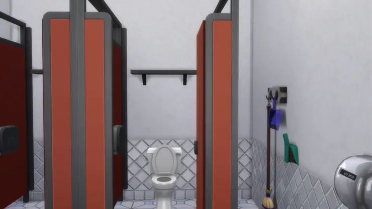 廁格二,完全一樣。旁邊放有清潔用具。