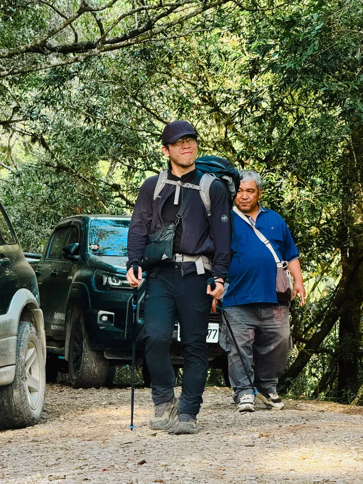 回到登山口極俏皮的旺霖先生~~