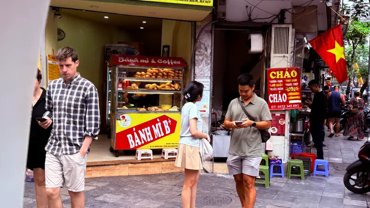 越南平民小吃法國麵包，這趟旅遊沒吃到。