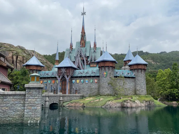 冰雪奇緣~城堡一景。