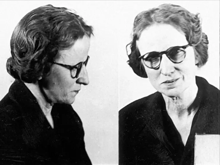 洋娃娃店主Velvalee Dickinson