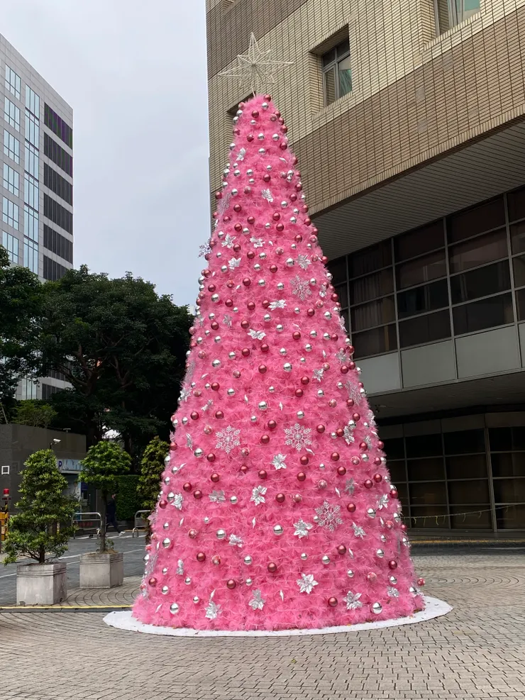 粉紅耶誕樹
