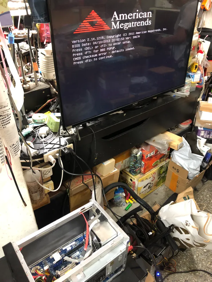 內建顯示測試一次。