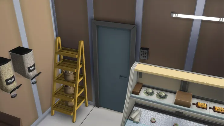 這裏有扇不起眼的門哦。